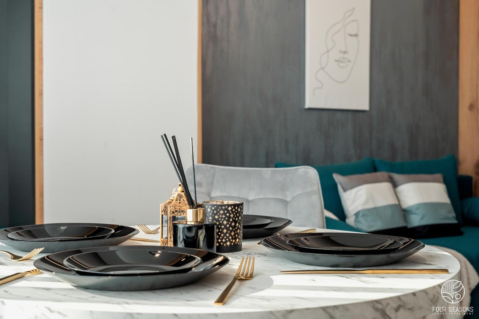 Apartment Four Seasons Luxury